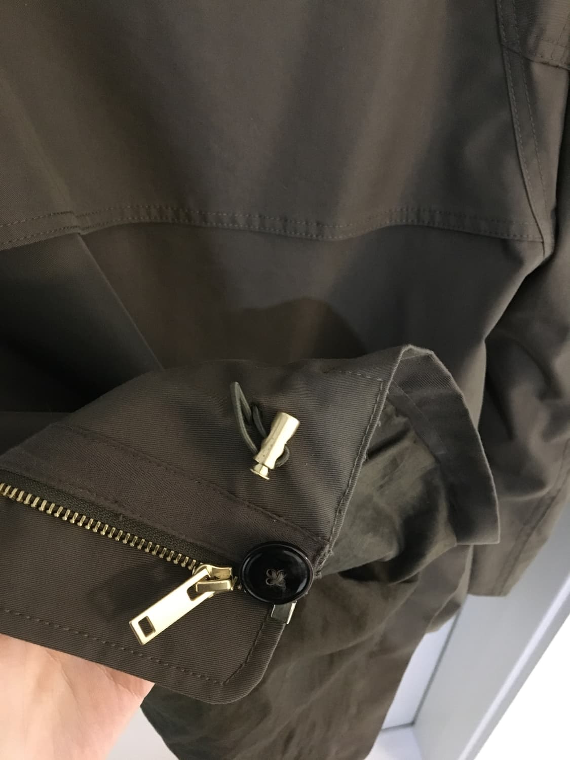 Zara 카키 야상 점퍼 S size (Hood O) 상품이미지4