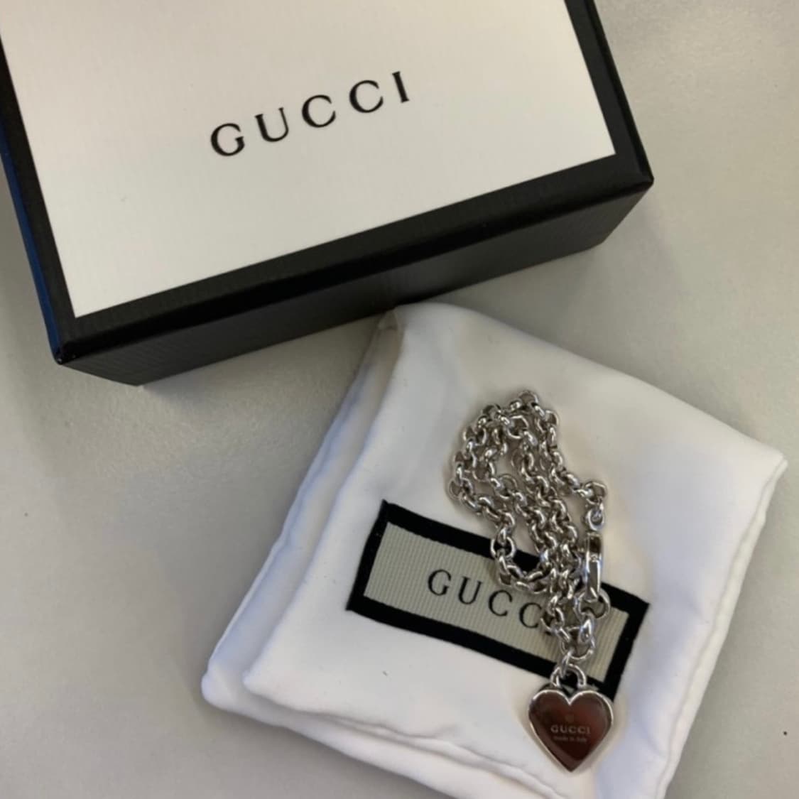 구찌 정품 하트 참 팔찌 상품이미지1