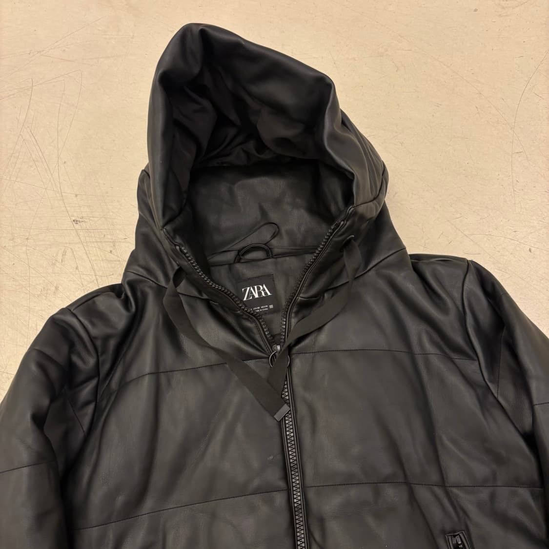 자라 레더 빅후드 패딩 상품이미지2