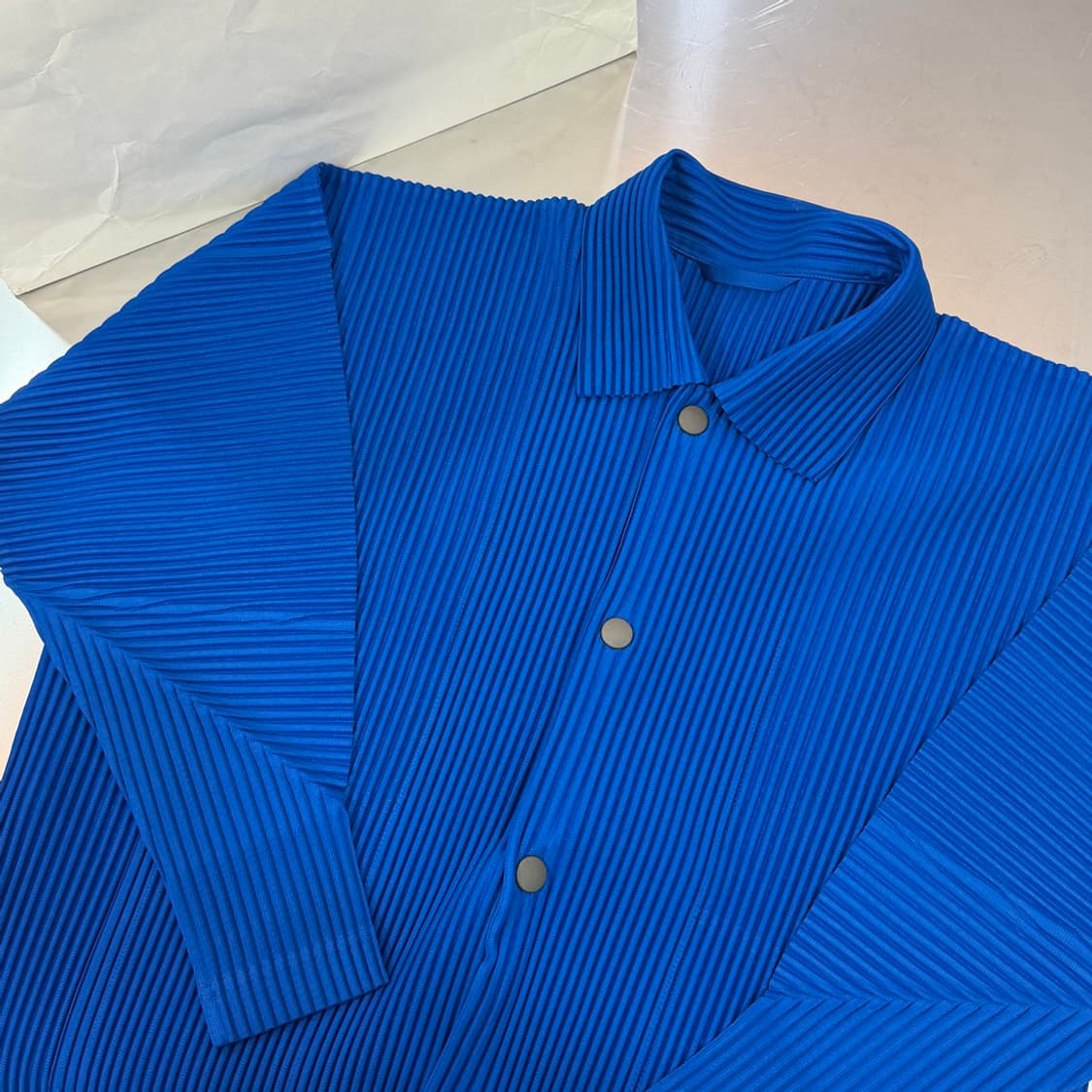 [리오브] 이세이미야케 옴므플리세 플리츠 오버셔츠 상품이미지3