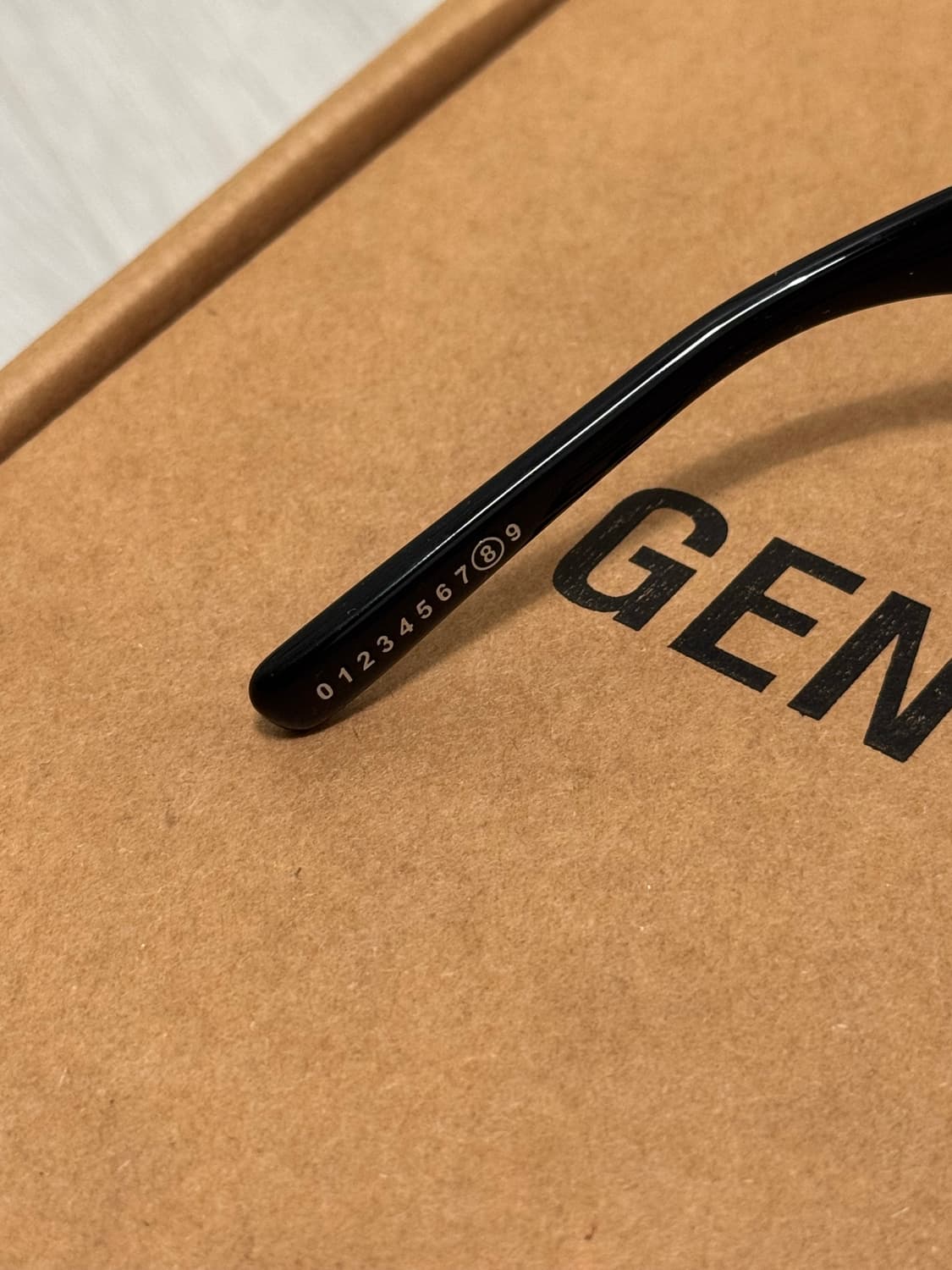 젠틀몬스터 마르지엘라 MM005 상품이미지5