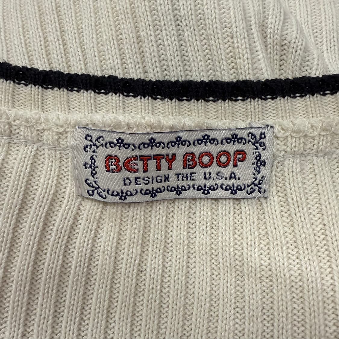 베티붑 골지 브이넥 니트 가디건  상품이미지5