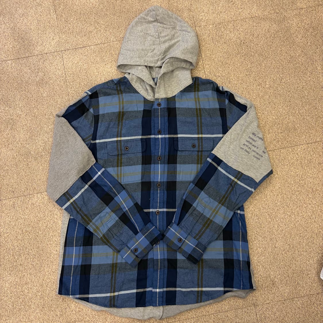 디스이즈네버댓 체크후드 L 상품이미지1