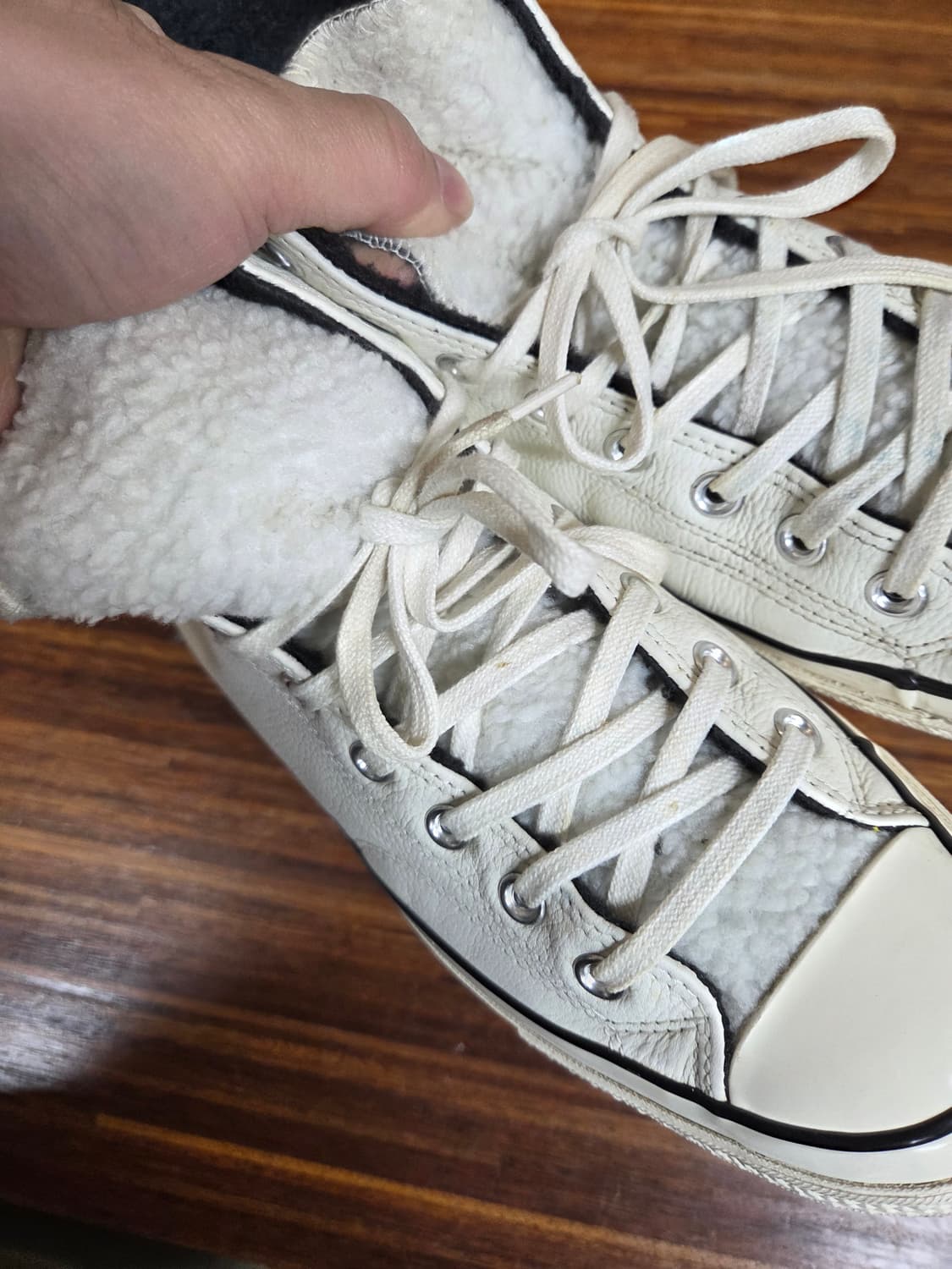 컨버스 척테일러 윈터 안감양털 레더 하이 280 상품이미지5