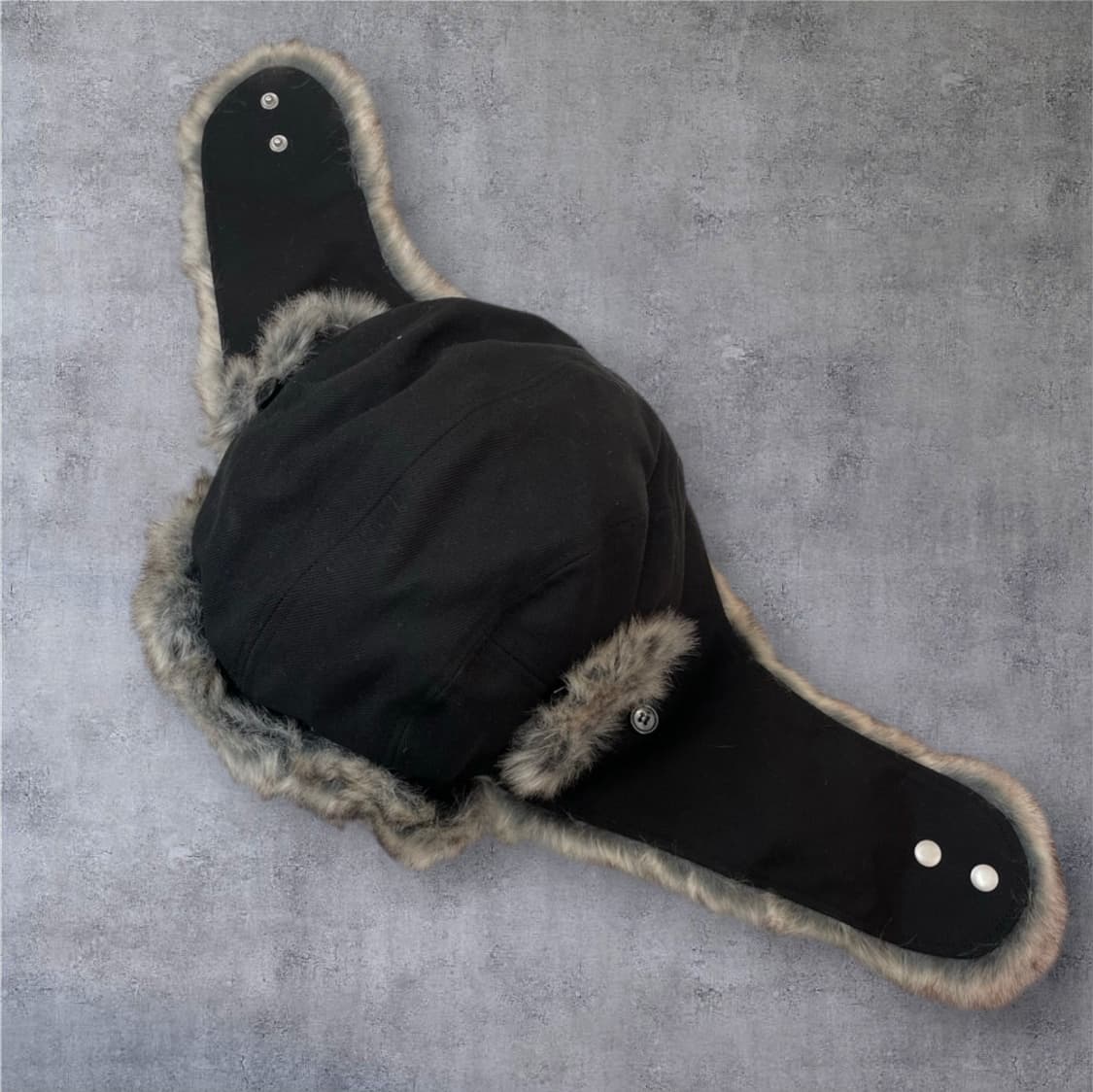 뉴에라 Newera 블랙 퍼 트리밍 이어플랩 트래퍼 햇 XL 상품이미지5