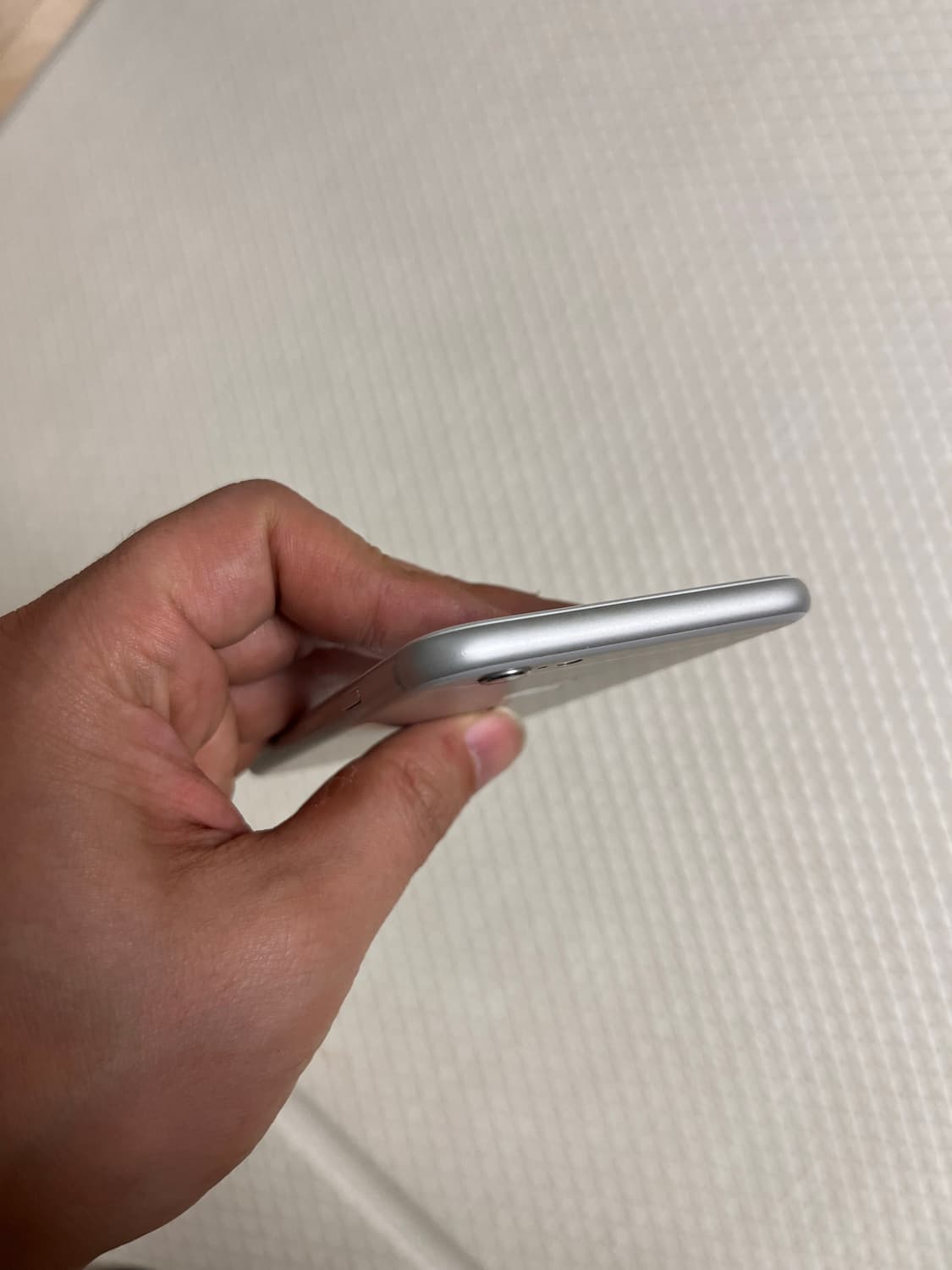 아이폰6s 실버 128GB 상태좋은 A급 상품이미지4