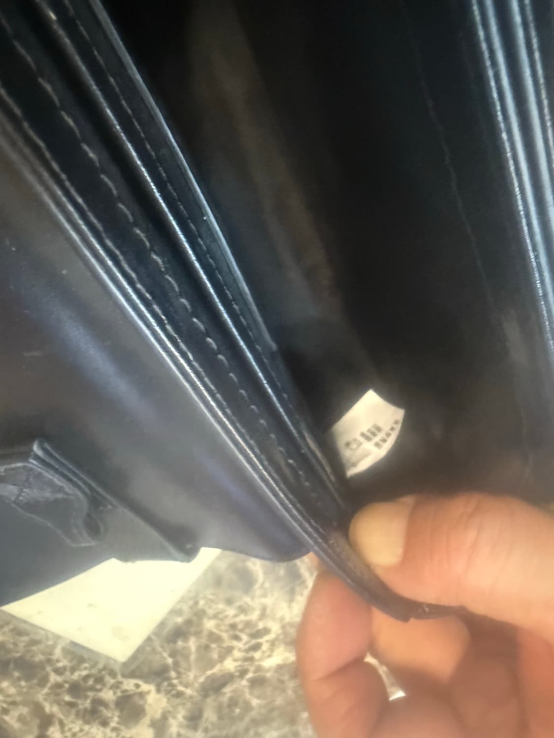 정품 디젤 1DR 숄더백 팝니다 상품이미지8