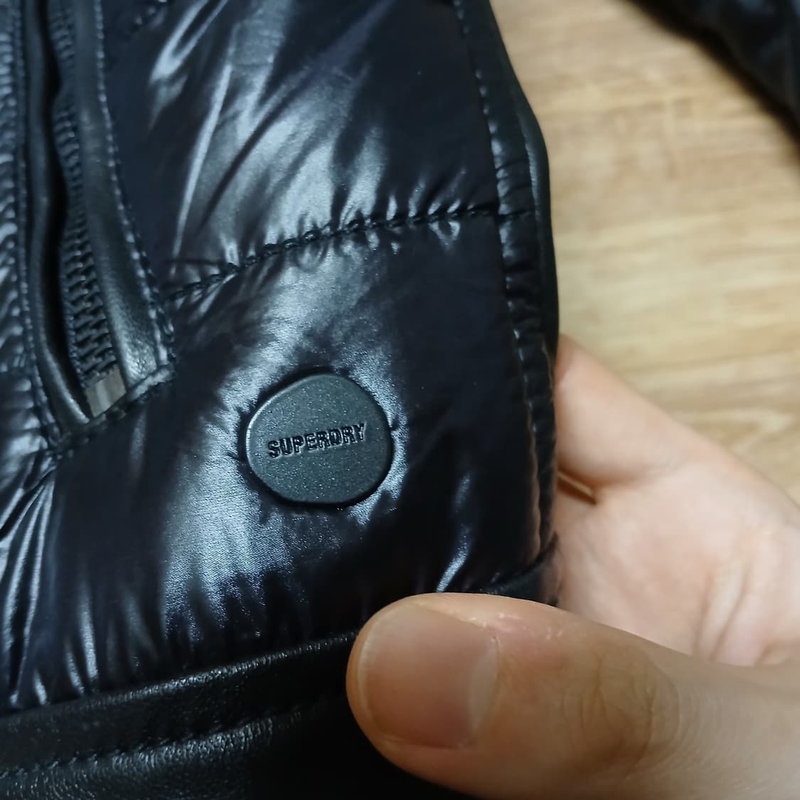 택붙은 미사용 SUPERDRY 슈퍼드라이 가죽 퀄팅 바이크 자켓 상품이미지10