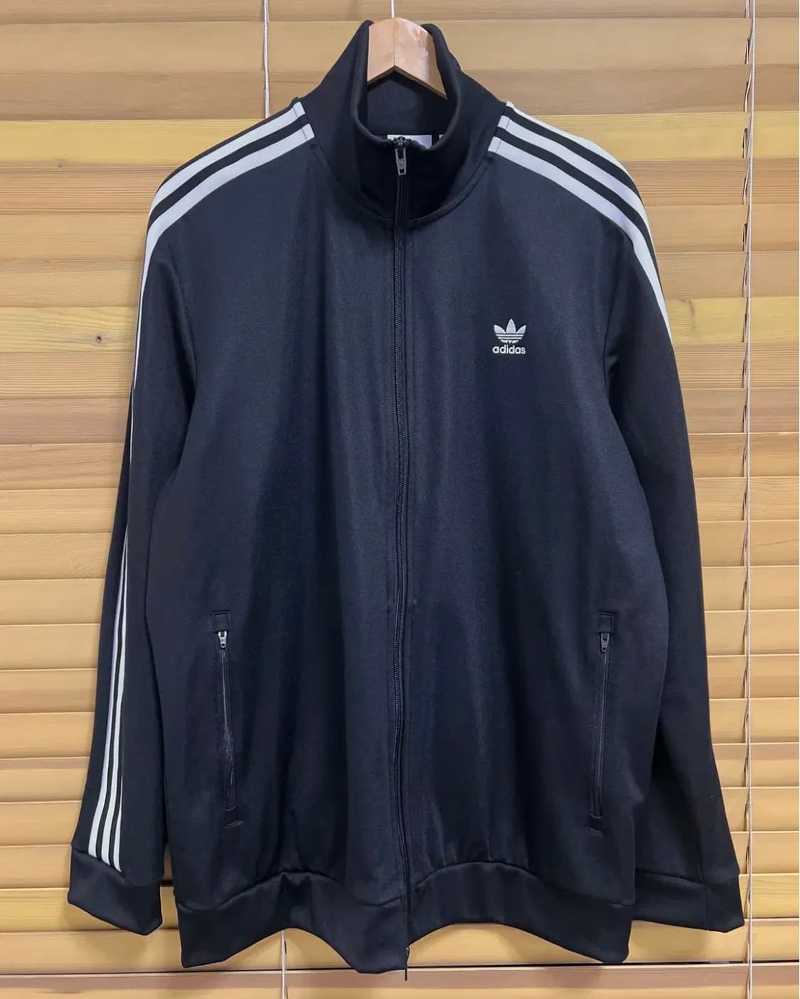 아디다스 남성 블랙저지 바람막이집업점퍼 XL 상품이미지2