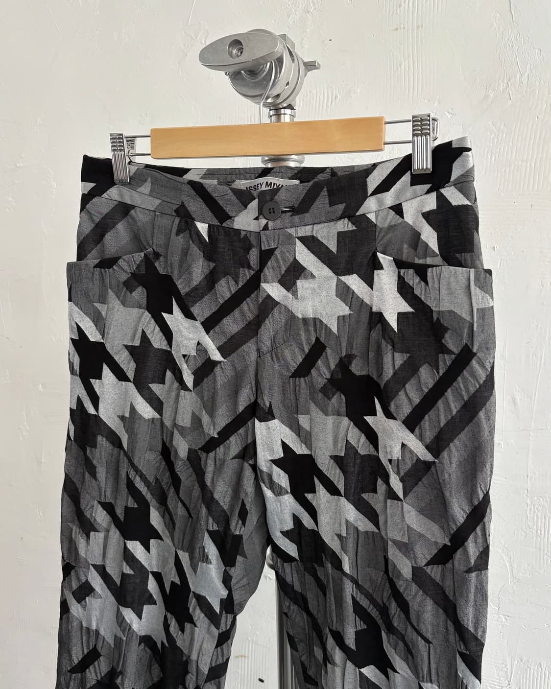 ISSEY MIYAKE 이세이미야케 체크 패턴 팬츠 상품이미지4
