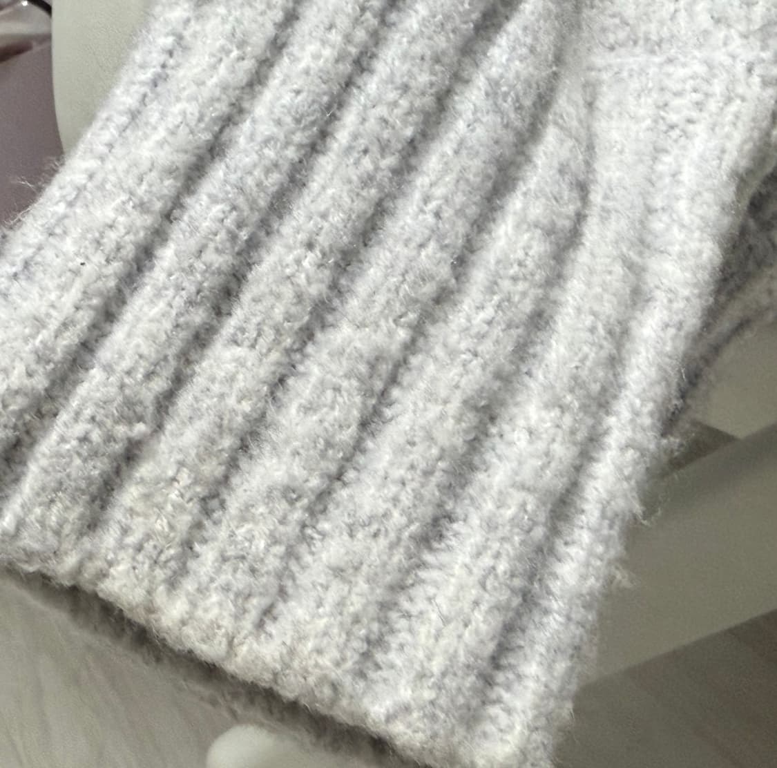 쓰리타임즈 버니 볼레로 현진착용 라이트그레이 상품이미지2