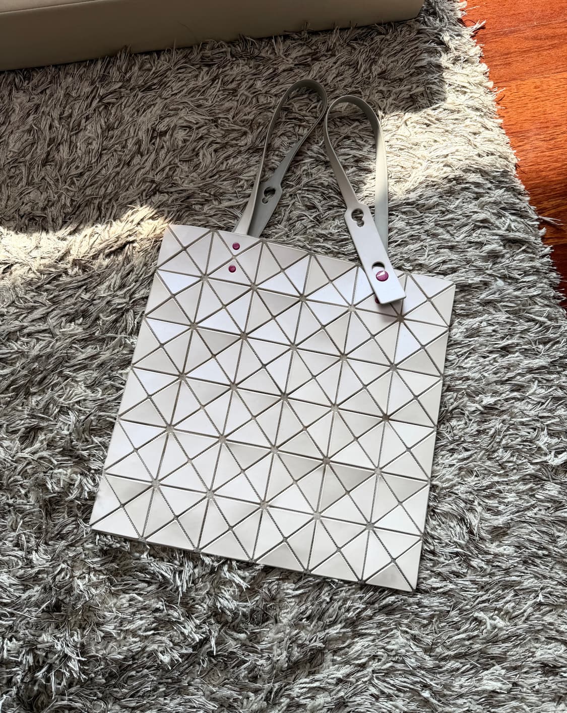 바오바오 루센트 원톤 민트 토트백 상품이미지2