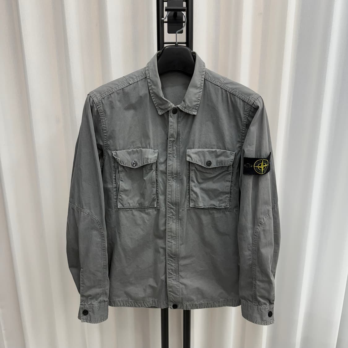 [백화점판/L] 스톤아일랜드 투 포켓 오버셔츠 자켓 상품이미지1