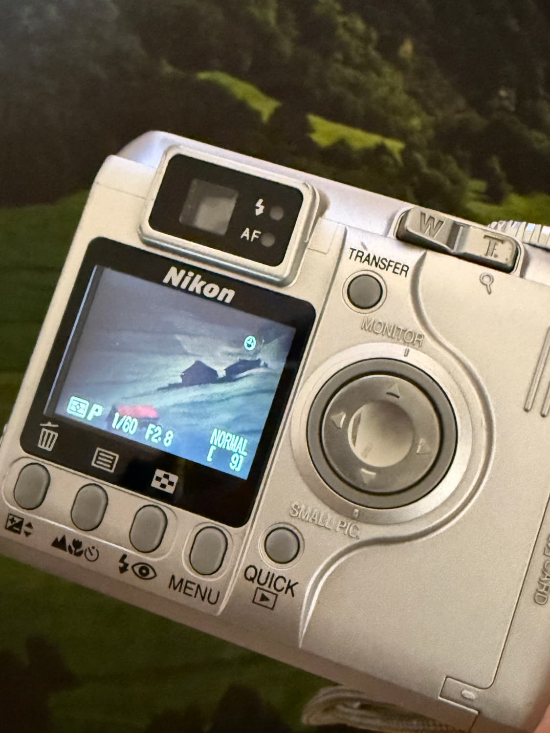 니콘 쿨픽스 nikon coolpix 885 실버 디지털카메라 상품이미지3