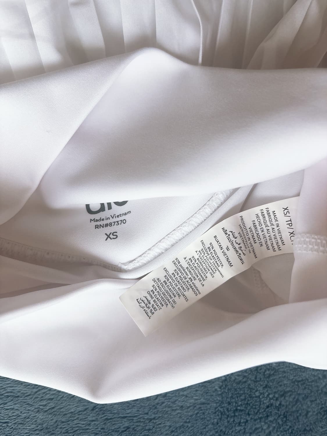 Alo 알로 정품 화이트 스커트 XS 상품이미지5