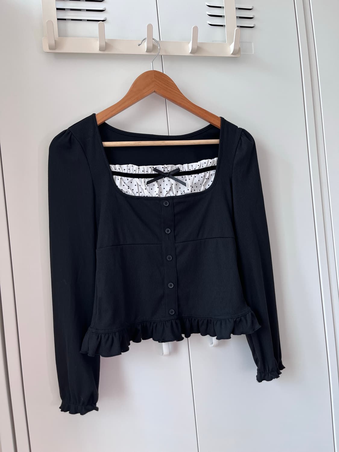 Dazy 도트 셔링 레이어드 러블리 롱 슬리브 상품이미지5