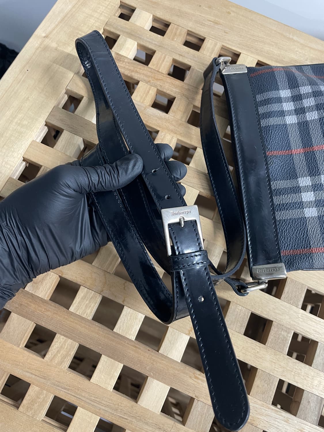 버버리 체크 크로스백 상품이미지4