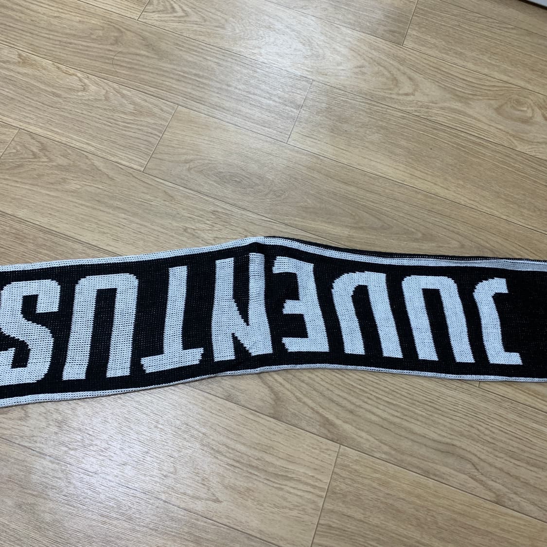 아디다스 유벤투스 머플러 상품이미지5