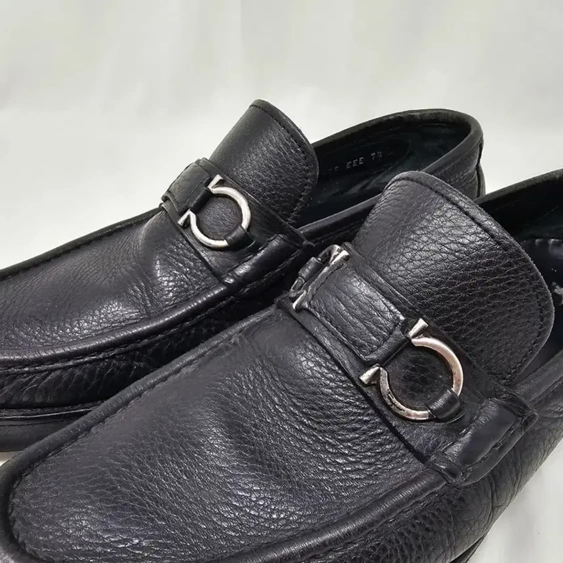 페라가모 간치니 블랙 로퍼 7.5 (260mm) 상품이미지5