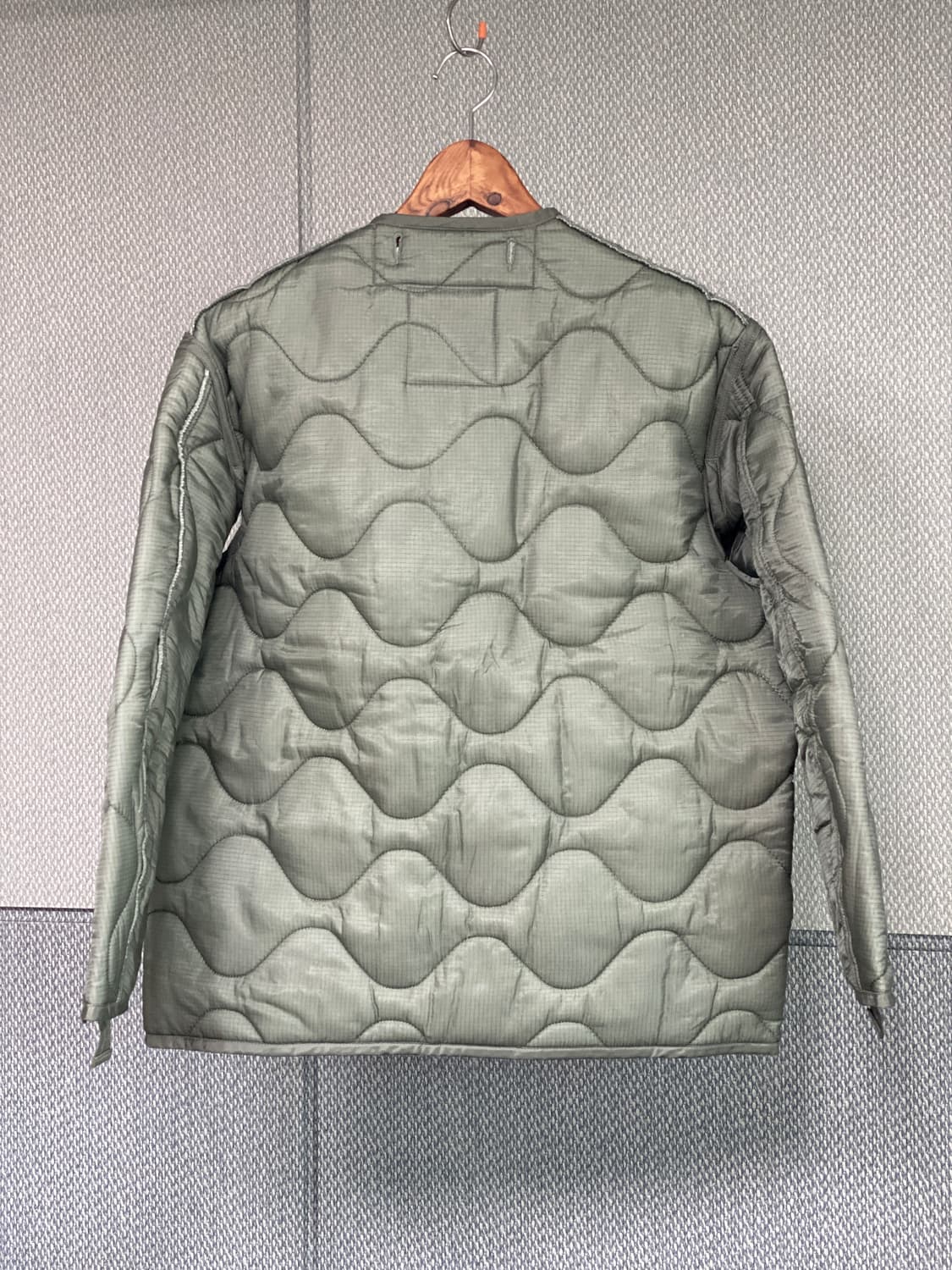 (미사용 2개) 미군 오리지널 M65 필드자켓 내피 미디엄 신형 라이너 상품이미지3