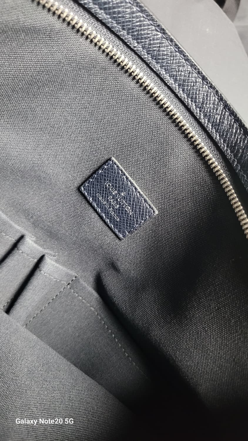 루이비통 타이거 샤샤  크로스백 상품이미지9