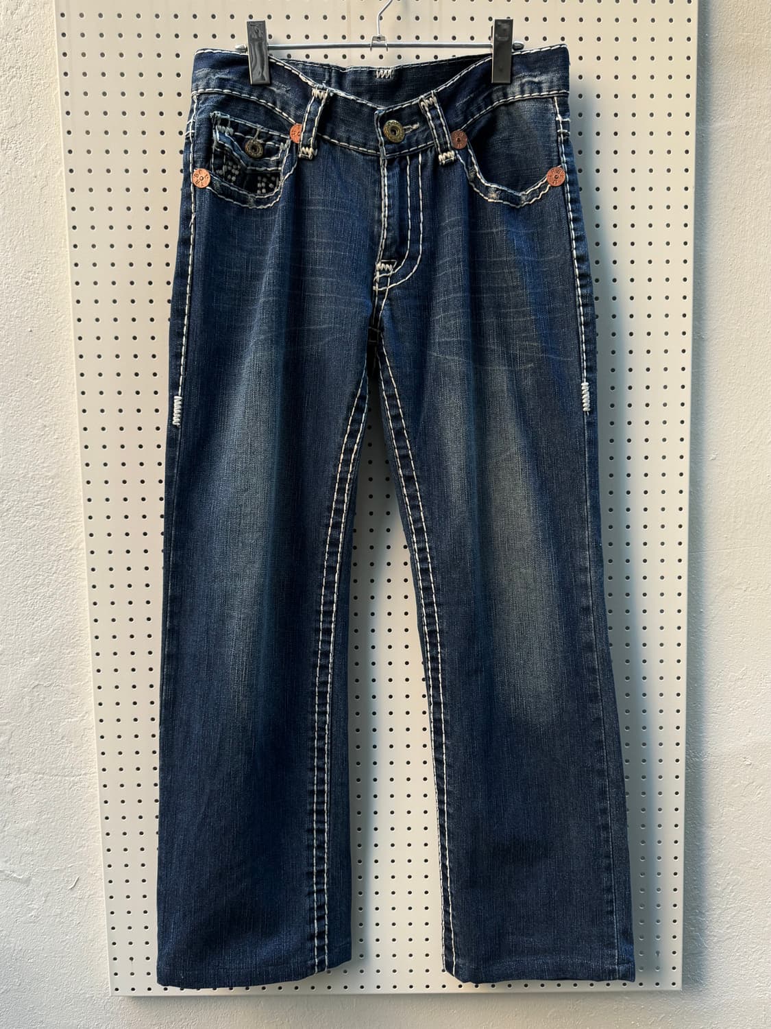 트루릴리전 조이 슈퍼 T 플레어 팬츠 상품이미지4