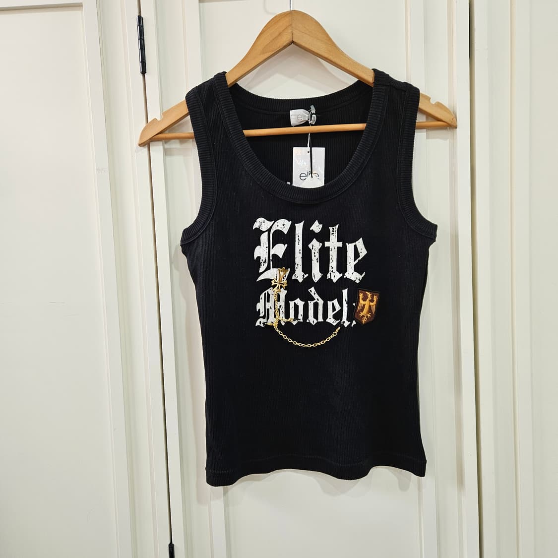 블랙 립 민소매 티셔츠 상품이미지1