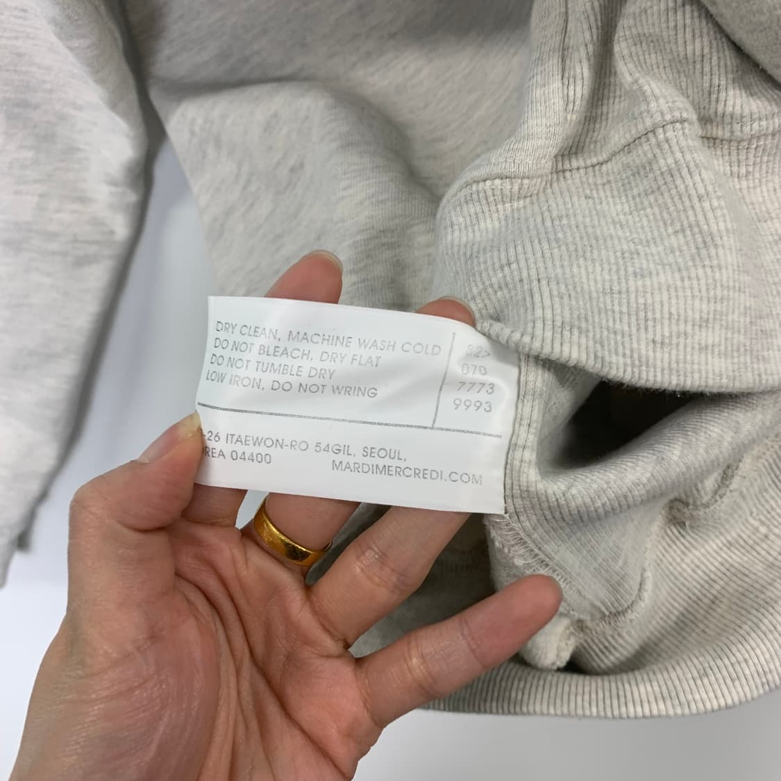 마르디 메크르디 빅로고 오트밀 맨투맨 상품이미지4