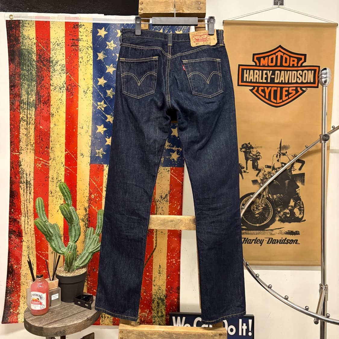 리바이스501 버튼 플라이 인디고 데님 스트레이트 데님 팬츠 N82 상품이미지2