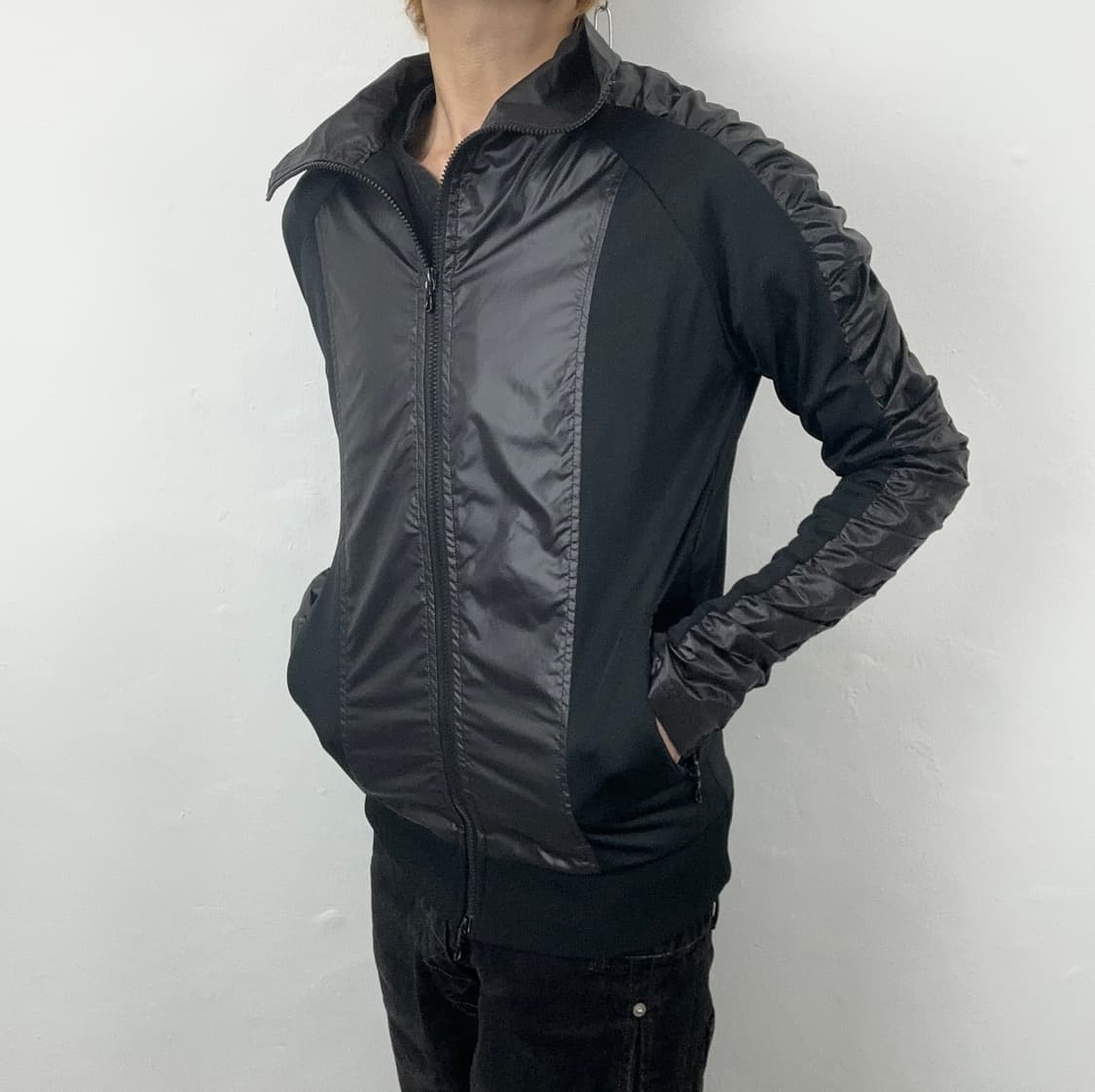 Rip Van Winkle Shirring Sleeve Blouson 상품이미지8