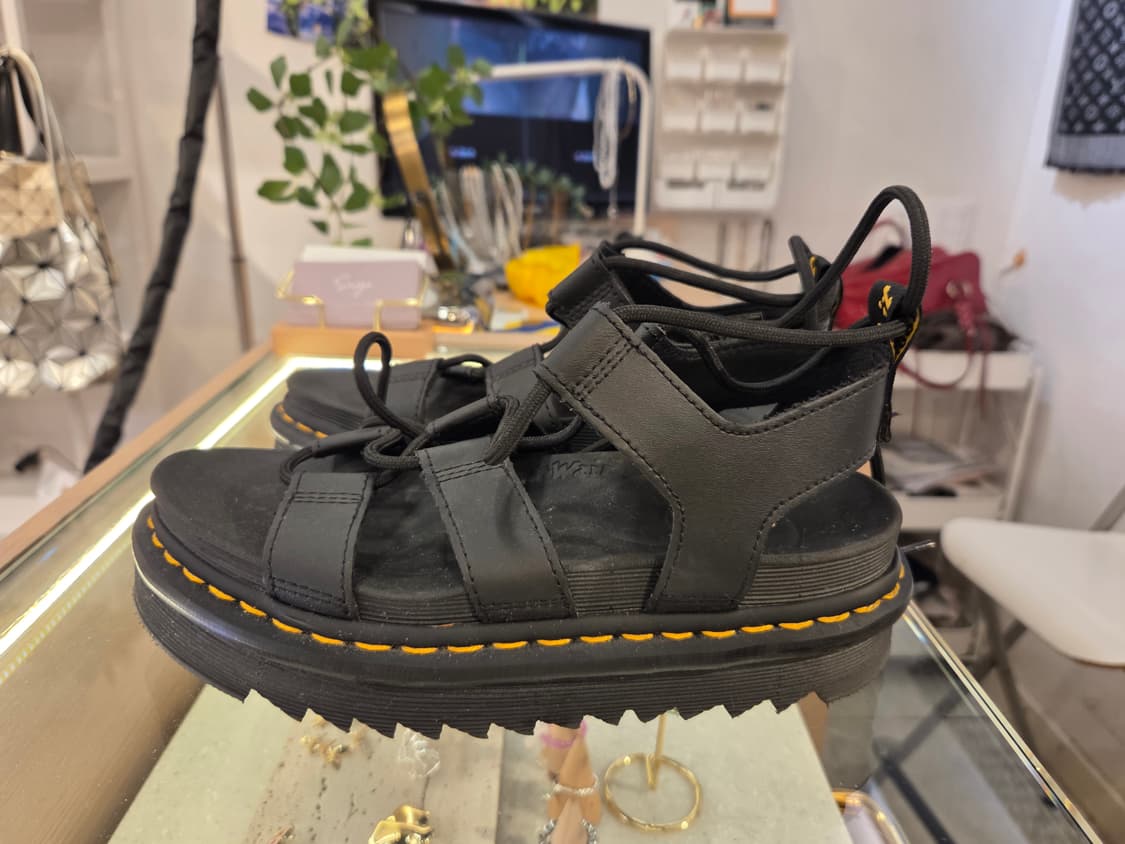 닥터마틴 나틸라 글레디에이터 샌들 상품이미지2