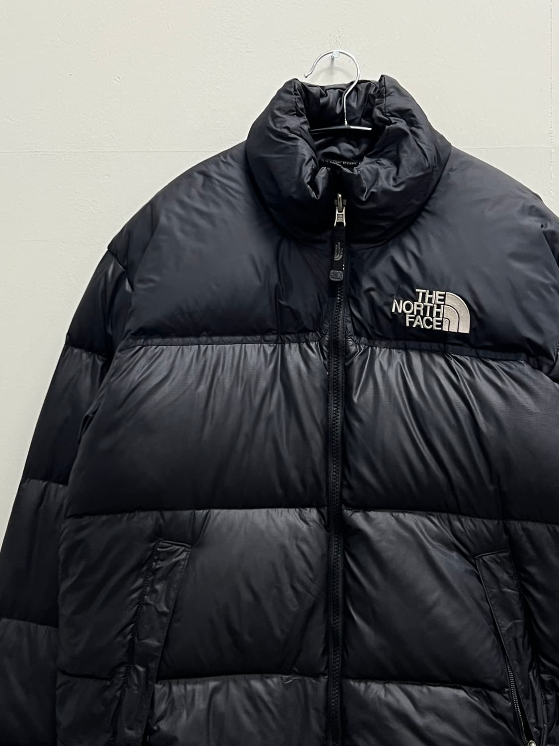 노스페이스 700필 구스다운 눕시 패딩 자켓 블랙 NFD00A62 상품이미지3