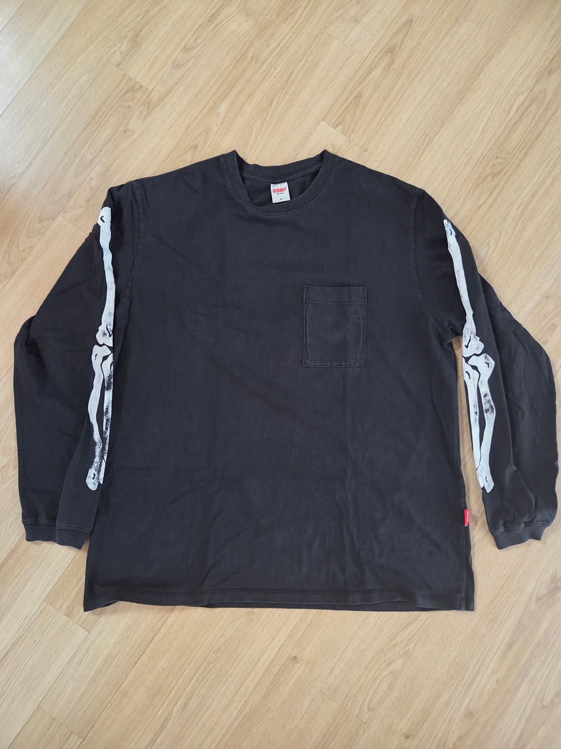 블랙아웃 롱슬리브 XL 상품이미지1