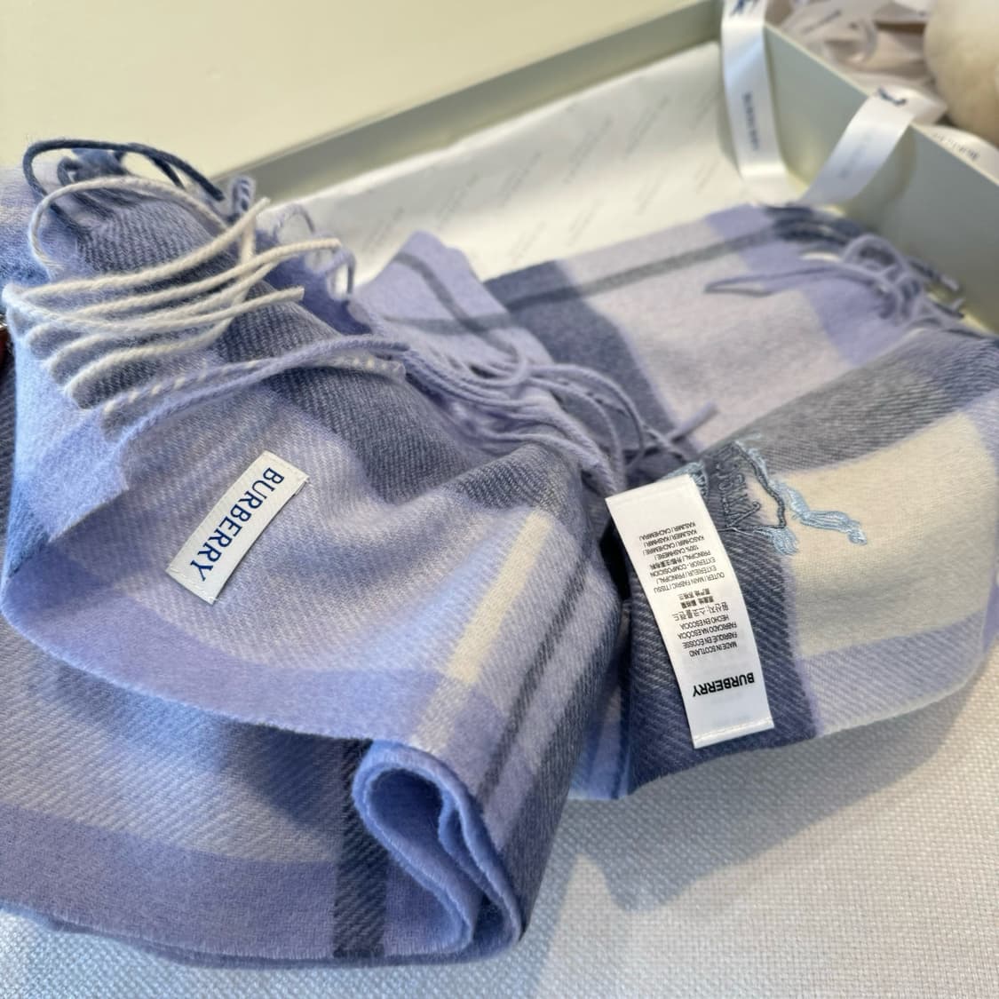 버버리 리버서블 스카프 100% 램스울
 상품이미지4