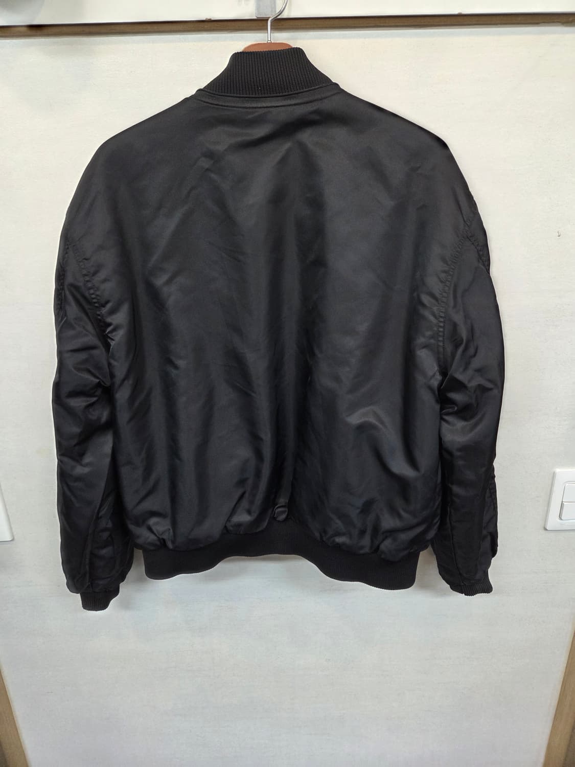 어피스 오브 케이크 빅로고 퍼 리버시블 항공자켓 L xl 상품이미지2