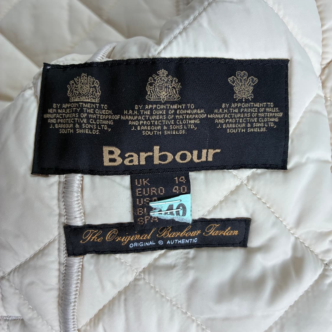 Barbour  바버 코듀로이 카라 아이보리 퀼트 자켓 상품이미지6