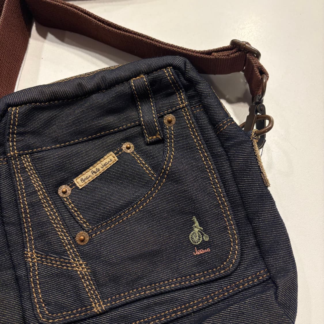 빈폴 빈티지 데님 미니 크로스백 상품이미지3