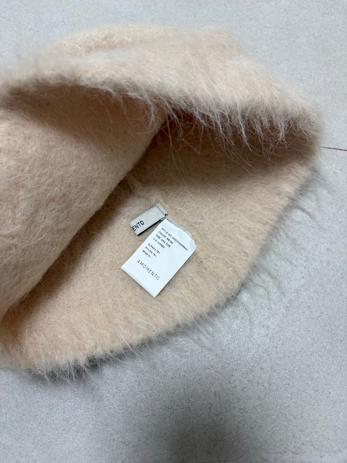 아모멘토 23fw 알파카 비니 베이지 상품이미지3