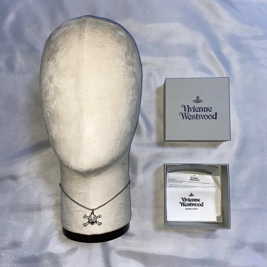 [구성품O] 비비안웨스트우드 아카이브 해골 목걸이 상품이미지3