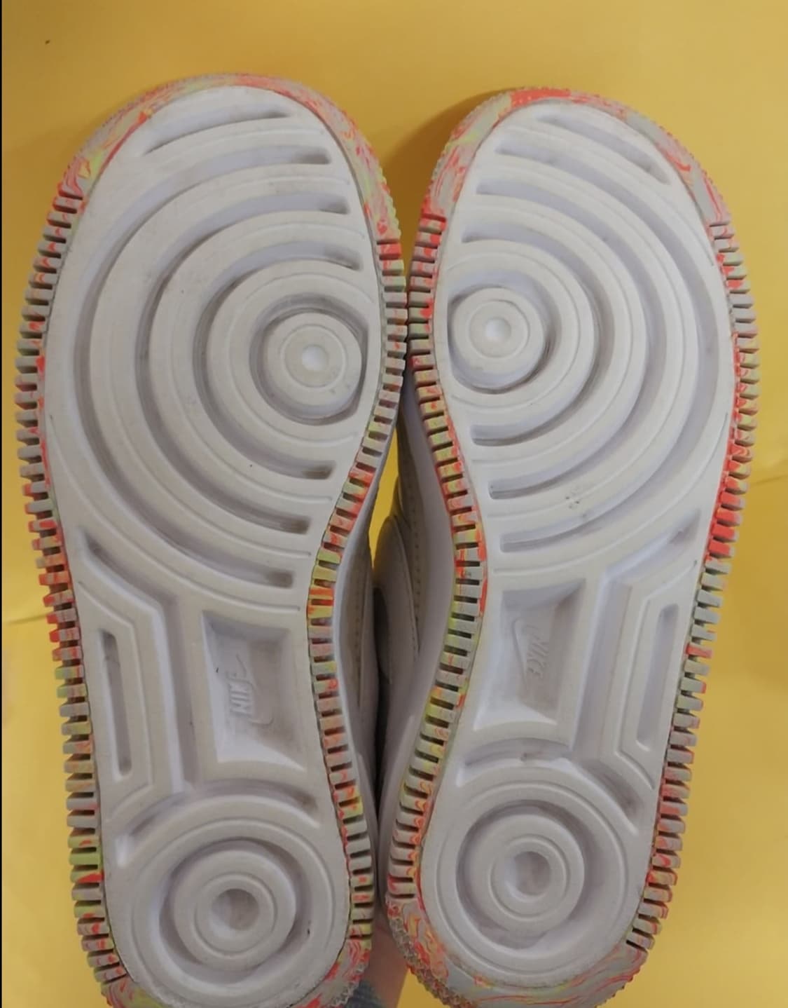 여성 나이키 에어포스1 제스터 XX 프린트 퓨어 플래티넘 운동화 (240 상품이미지9