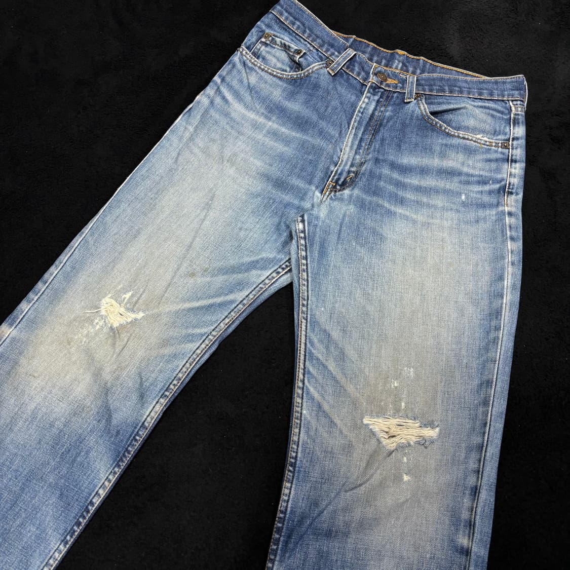 32-33 리바이스503 레귤러핏 디스트로이드 데님팬츠 상품이미지3