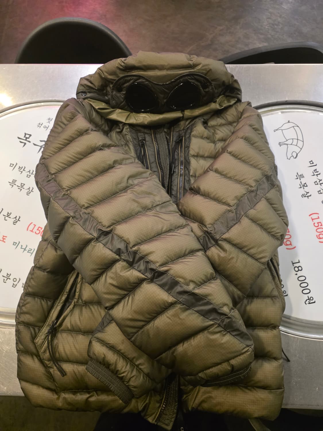 (25FW) CP컴퍼니 dd쉘 고글 자켓 판매합니다 s[레어색상,레어사이 상품이미지1