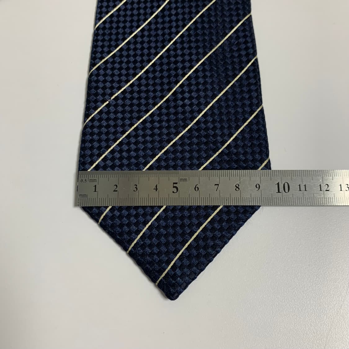 지방시(GIVENCHY) 신형라벨 명품넥타이 100실크 A등급 9.5cm 상품이미지9