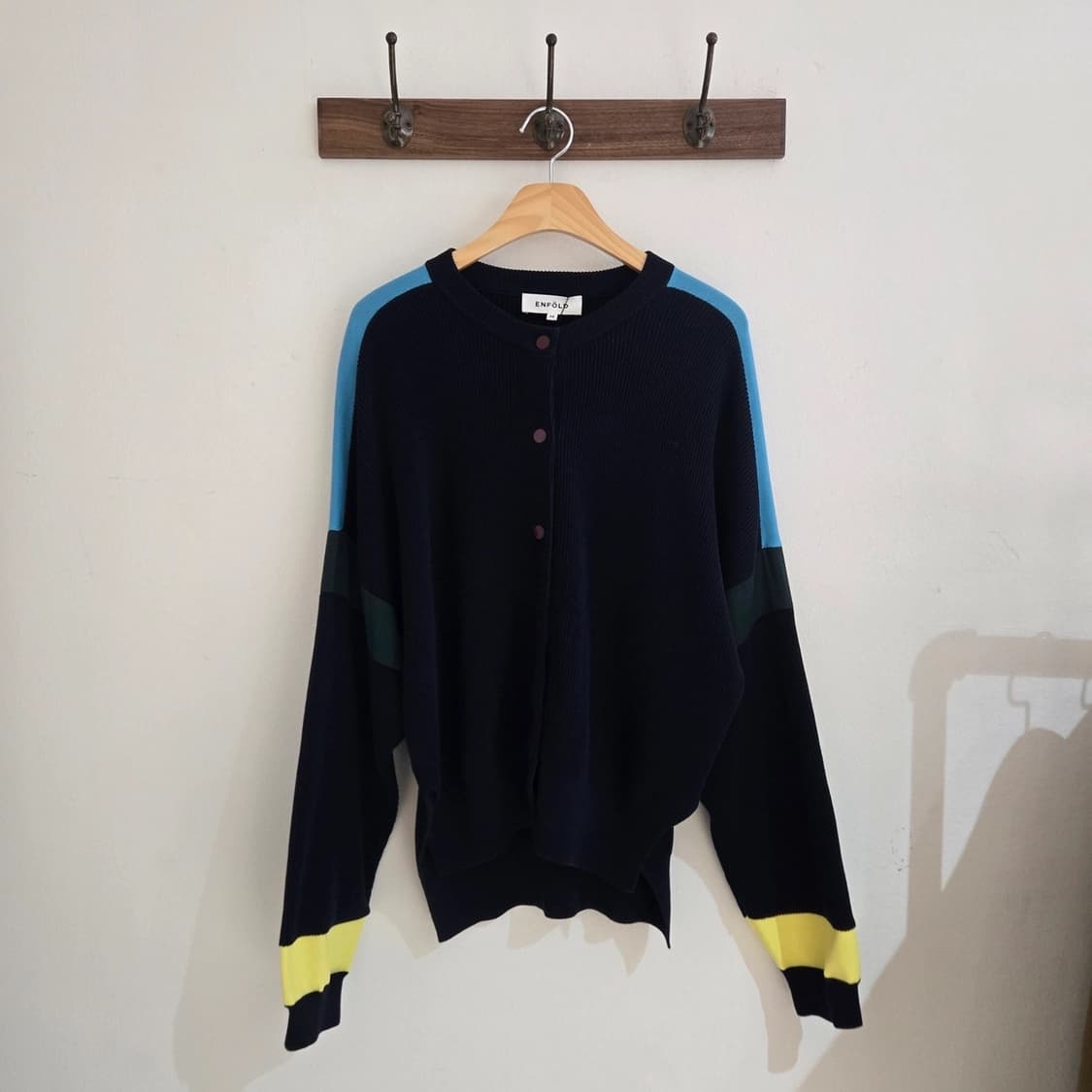 엔폴드 가디건 상품이미지1