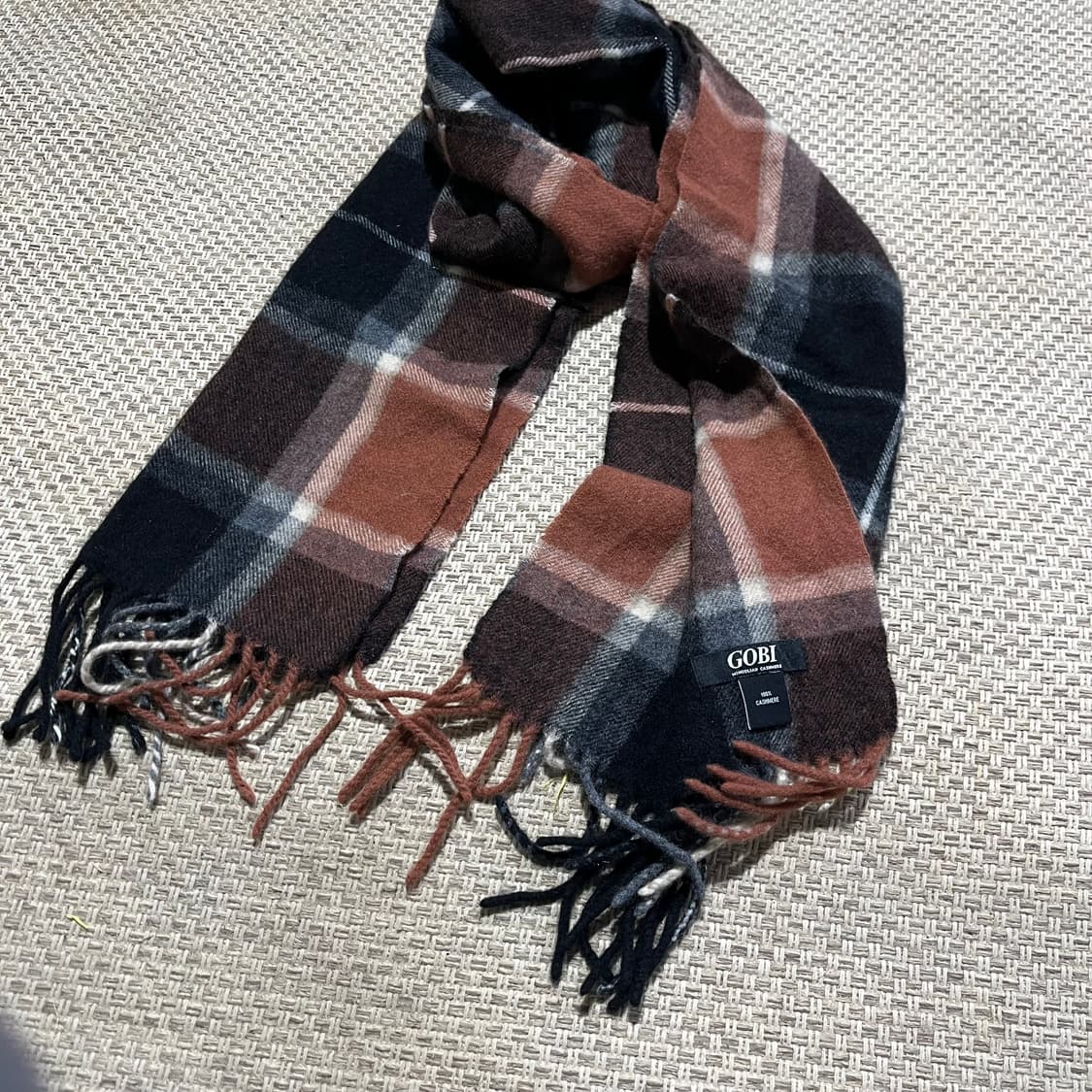 고비 캐시미어 체크 머플러 상품이미지2