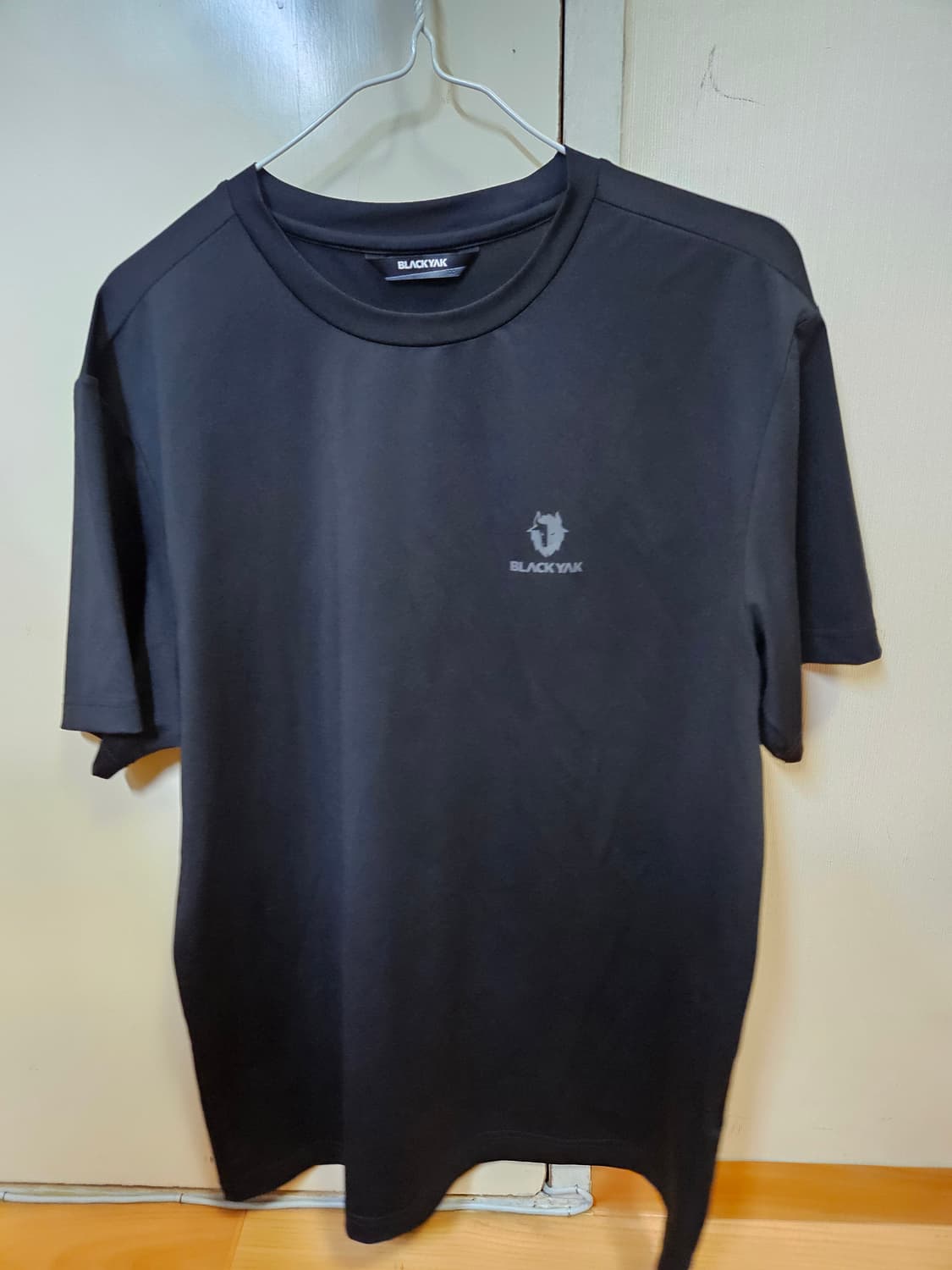100 L 새상품) 블랙야크 기능성 반팔 티셔츠 4종 일괄판매 상품이미지3