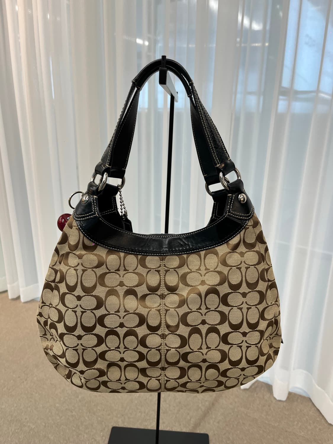Coach Big Basic Hobo Bag 상품이미지8