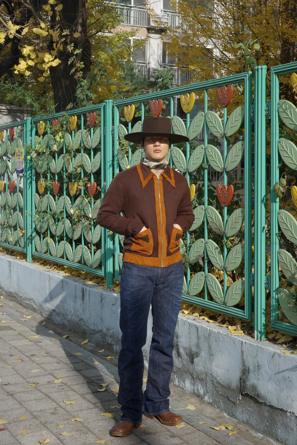 60-70’s 컨템포러리 롱포인트 카라 레더 패널 집업 자켓 상품이미지5