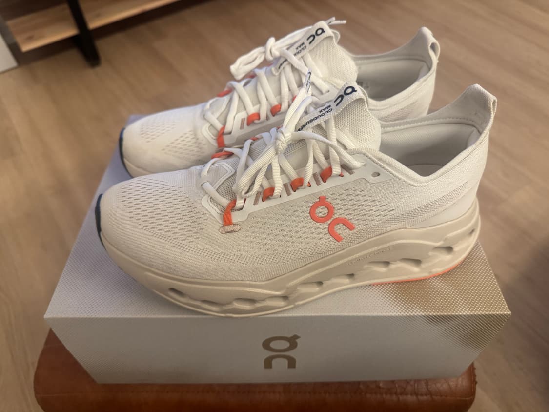 On Running CloudSurfer MAX 상품이미지1