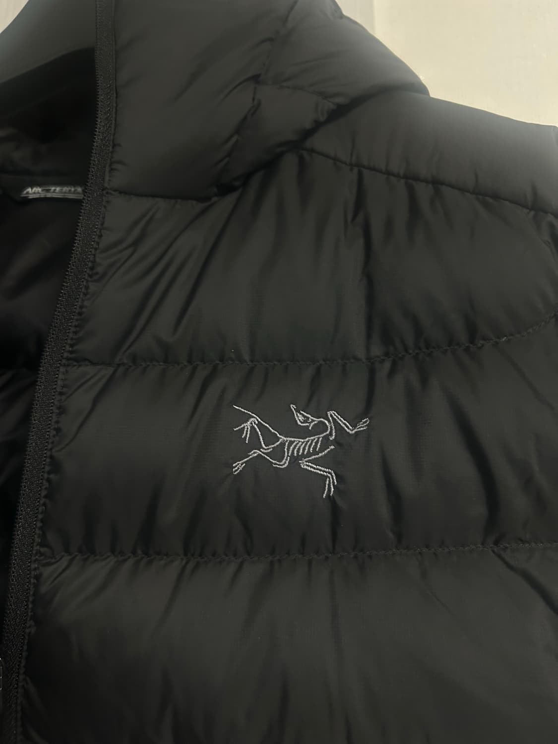 아크테릭스 세륨 후디 블랙 XL 25FW 상품이미지4